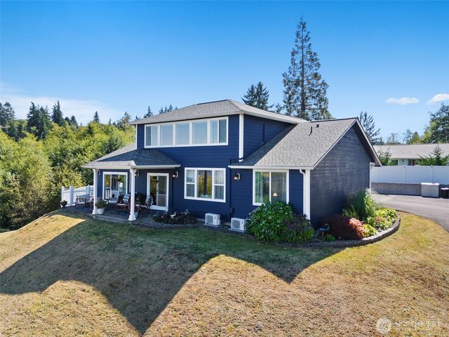 1480 Pacific Avenue, Raymond, WA 98577