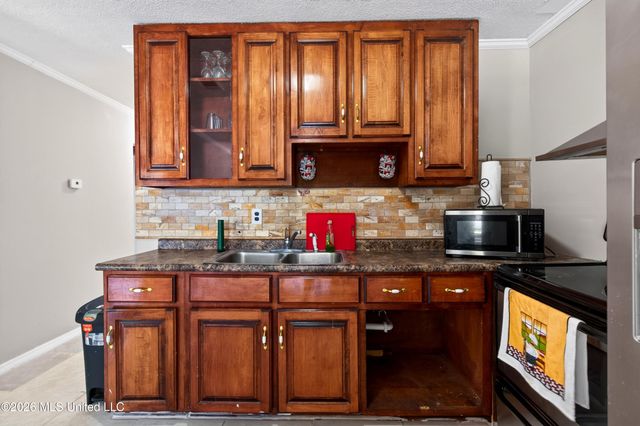 3829 Jody Street, Moss Point, MS 39562