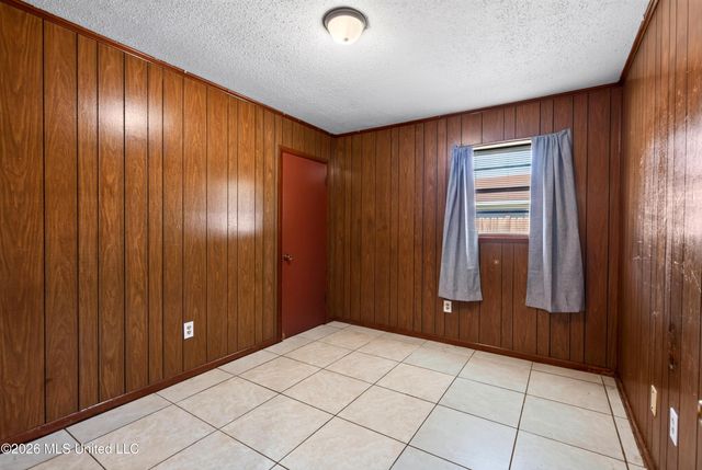 3829 Jody Street, Moss Point, MS 39562