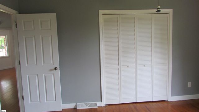 317 Hazel Drive, Clinton, SC 29325