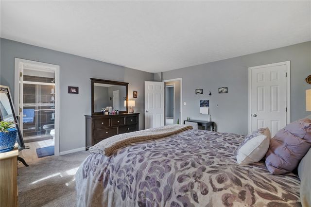 1427 Yorktown Dr, Cecil, PA 15055
