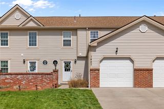 1427 Yorktown Dr, Cecil, PA 15055
