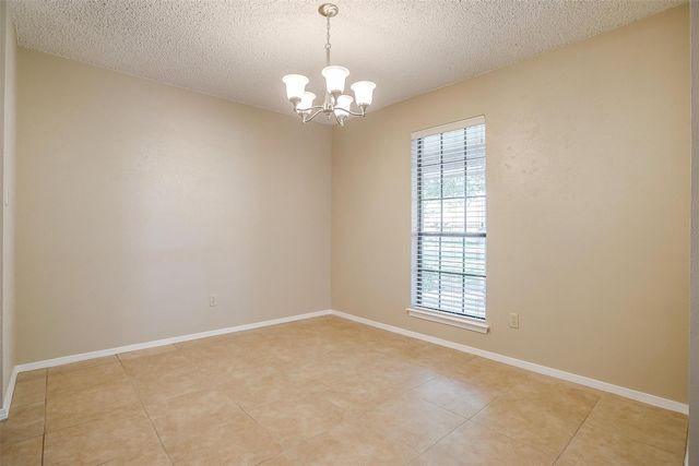 4860 Ledgestone Court, Fort Worth, TX 76132