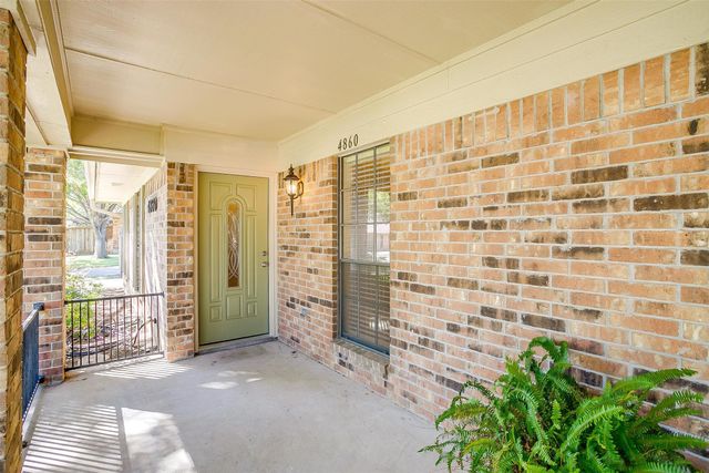 4860 Ledgestone Court, Fort Worth, TX 76132
