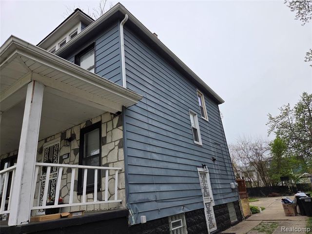202 Connecticut Street, Highland Park, MI 48203