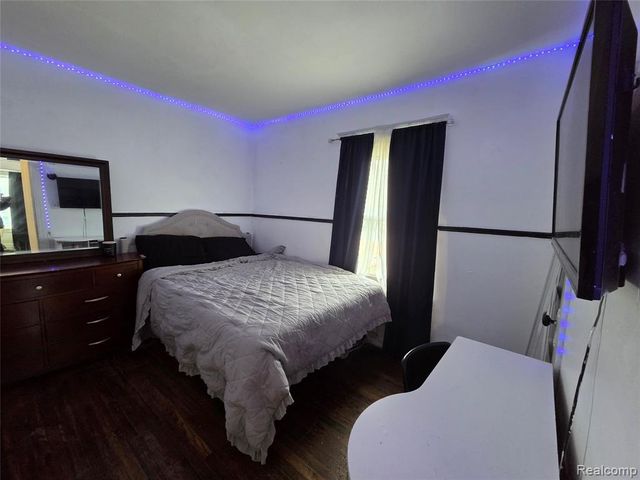 202 Connecticut Street, Highland Park, MI 48203