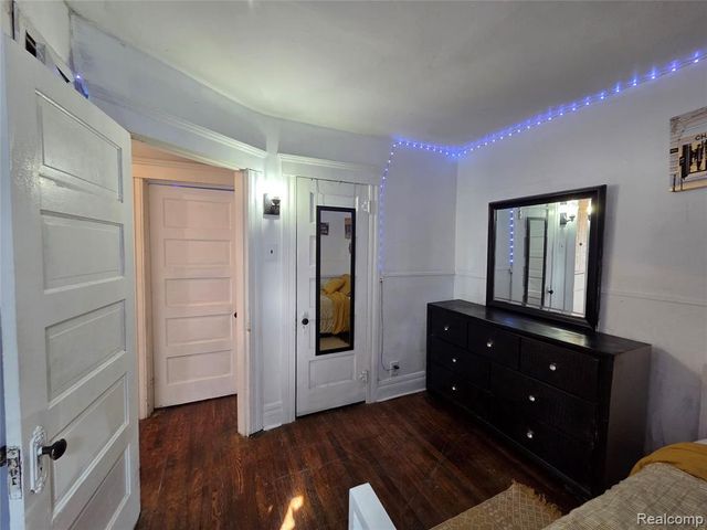 202 Connecticut Street, Highland Park, MI 48203