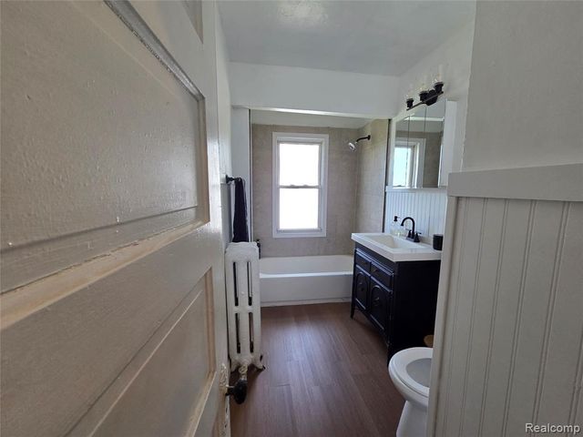202 Connecticut Street, Highland Park, MI 48203