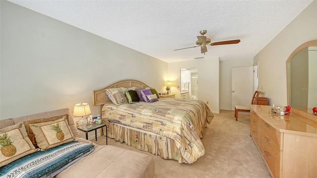 5521 CHANTECLAIRE 21, Sarasota, FL 34235