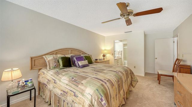 5521 CHANTECLAIRE 21, Sarasota, FL 34235