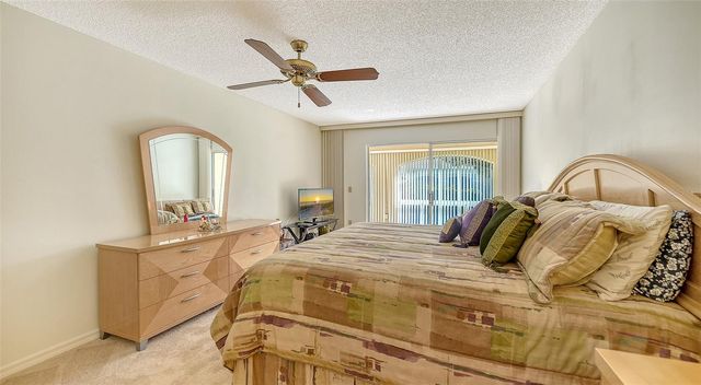 5521 CHANTECLAIRE 21, Sarasota, FL 34235