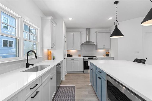 3311 Stillwood Drive, Atlanta, GA 30354