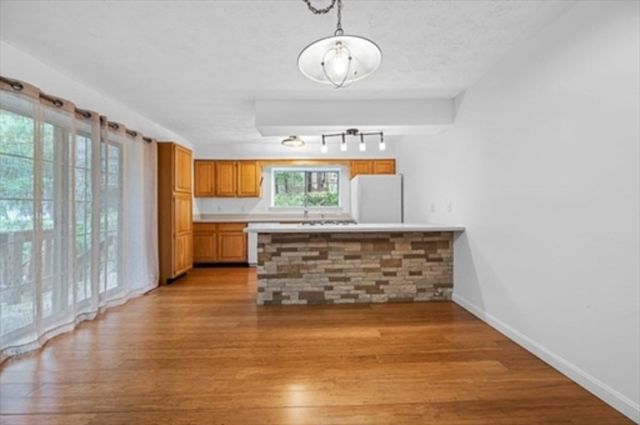 54 Voyagers Ln 54, Ashland, MA 01721