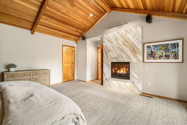 57692 Vine Maple Lane 17, Sunriver, OR 97707