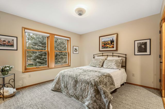 57692 Vine Maple Lane 17, Sunriver, OR 97707