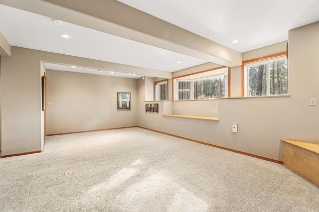 57692 Vine Maple Lane 17, Sunriver, OR 97707