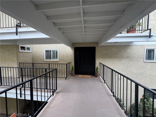 5510 Paseo Del Lago W 2B, Laguna Woods, CA 92637