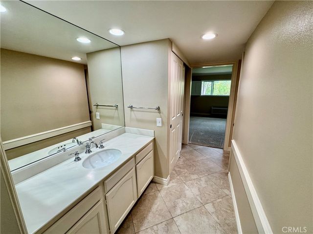 5510 Paseo Del Lago W 2B, Laguna Woods, CA 92637