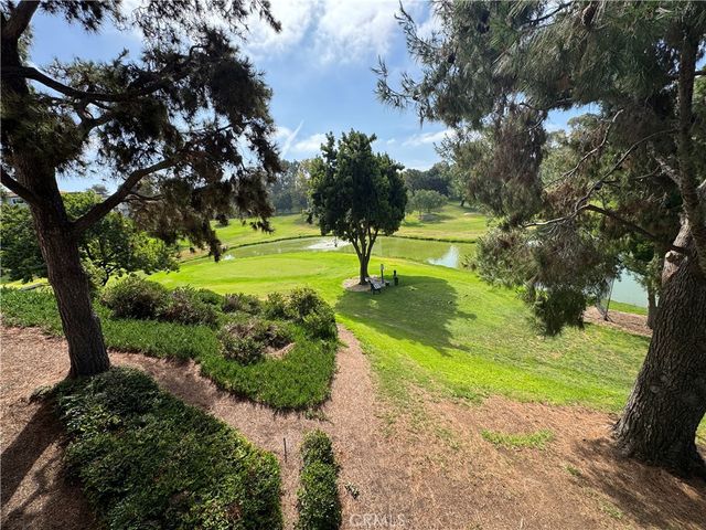 5510 Paseo Del Lago W 2B, Laguna Woods, CA 92637