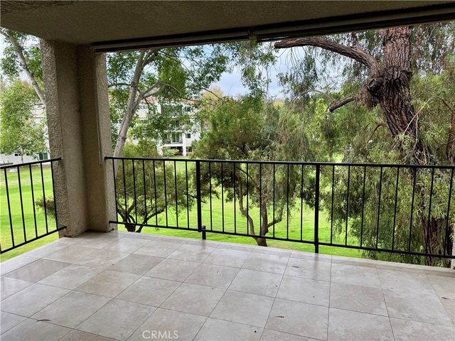 5510 Paseo Del Lago W 2B, Laguna Woods, CA 92637
