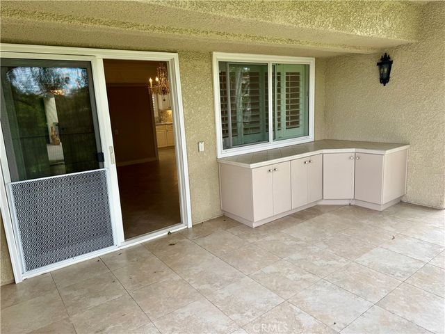 5510 Paseo Del Lago W 2B, Laguna Woods, CA 92637