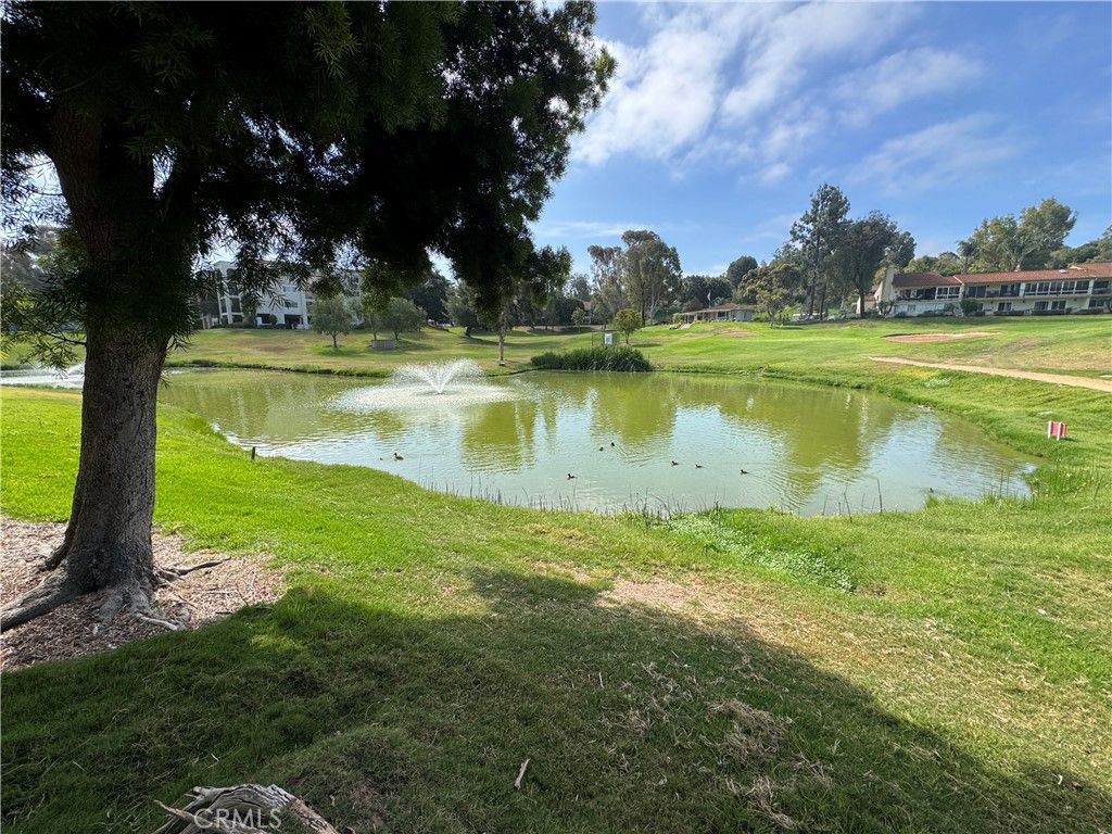 5510 Paseo Del Lago W 2B, Laguna Woods, CA 92637