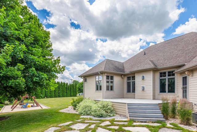 1015 Thomas Street, Ripon, WI 54971