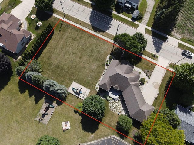 1015 Thomas Street, Ripon, WI 54971