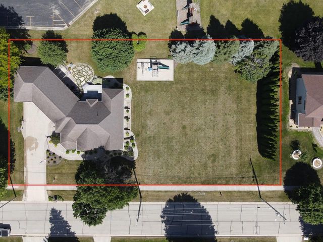 1015 Thomas Street, Ripon, WI 54971