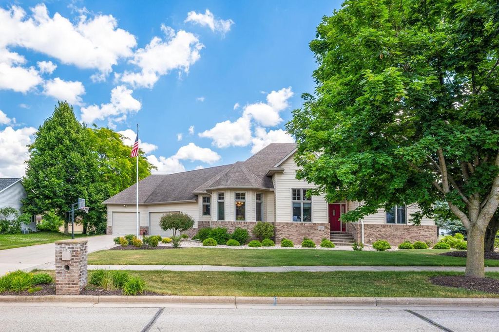 1015 Thomas Street, Ripon, WI 54971