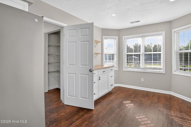 100 Carolina Road, Moyock, NC 27958