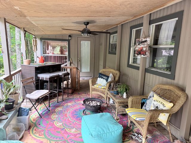 754 Ruby Lake Drive, Hiawassee, GA 30546