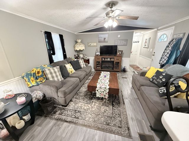 754 Ruby Lake Drive, Hiawassee, GA 30546