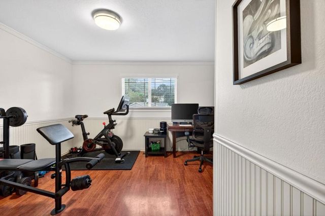 6870 Lakeview Drive, Salinas, CA 93907