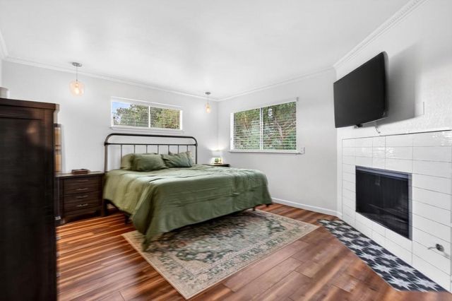 6870 Lakeview Drive, Salinas, CA 93907