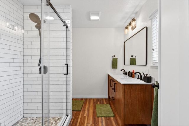 6870 Lakeview Drive, Salinas, CA 93907