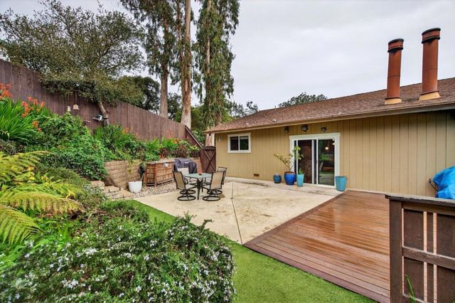 6870 Lakeview Drive, Salinas, CA 93907