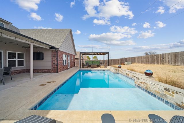 2101 W 117th Street, Jenks, OK 74037