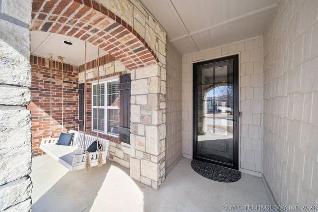 2101 W 117th Street, Jenks, OK 74037