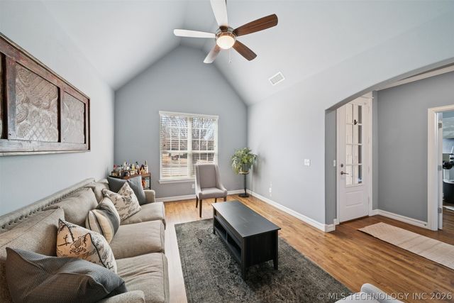 2101 W 117th Street, Jenks, OK 74037