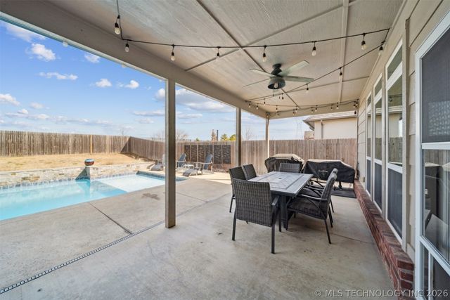 2101 W 117th Street, Jenks, OK 74037