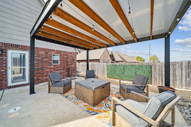 2101 W 117th Street, Jenks, OK 74037