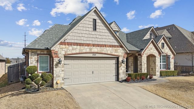 2101 W 117th Street, Jenks, OK 74037