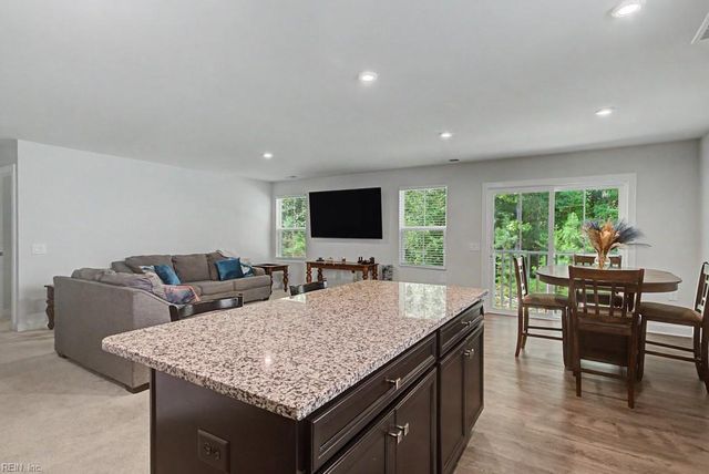6976 Motley Landing DR, Gloucester, VA 23061