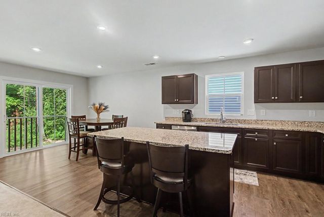 6976 Motley Landing DR, Gloucester, VA 23061