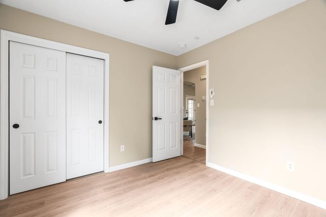 6419 Amberside Road NW, Albuquerque, NM 87120
