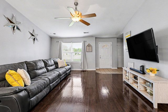 4669 W 73rd Court, Merrillville, IN 46410