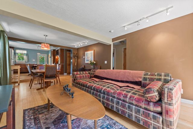 702 N Karwick Road, Michigan City, IN 46360