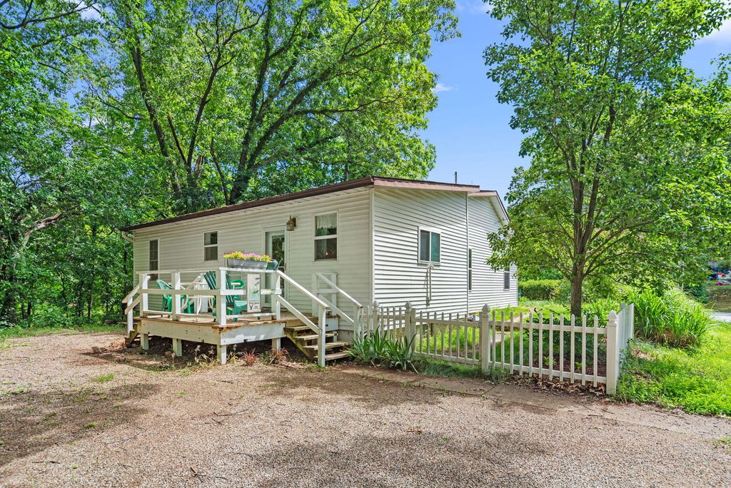 702 N Karwick Road, Michigan City, IN 46360