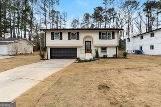6660 Hidden Brook Trail, Atlanta, GA 30349